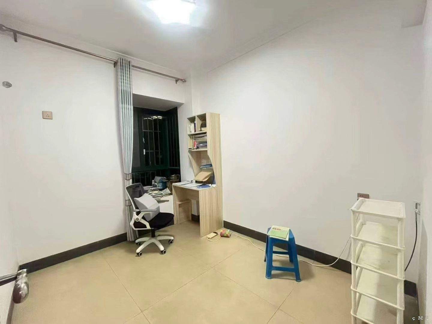 中城丽景六中学区四房电梯房出售